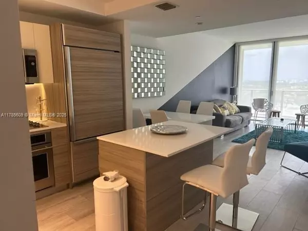 121 NE 34th St #1611, Miami, FL 33137