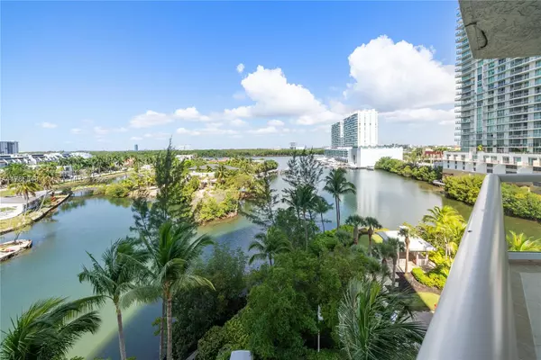 Sunny Isles Beach, FL 33160,16500 Collins Ave #656