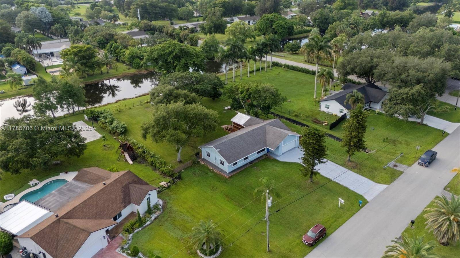 Southwest Ranches, FL 33332,5010 SW 201st Ter