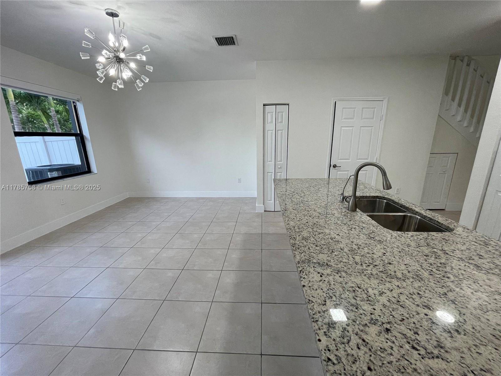 Hialeah, FL 33018,9231 W 32nd Ln