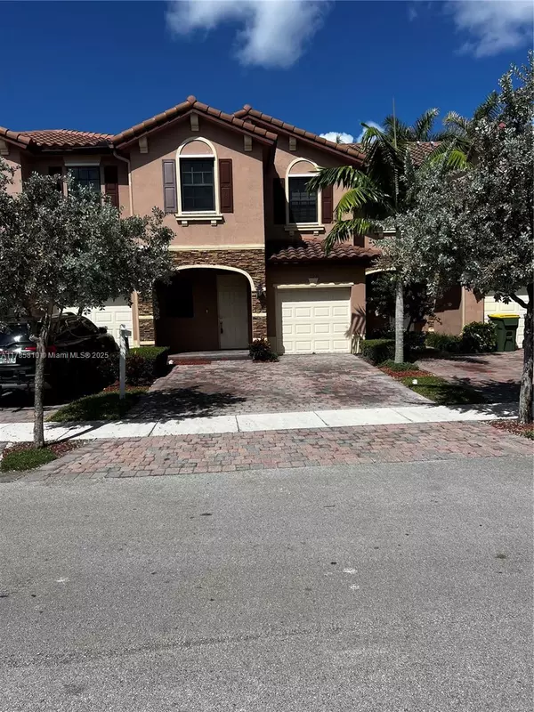 152 SE 37th Ter, Homestead, FL 33033