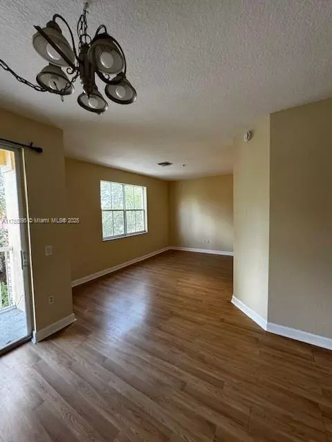 Royal Palm Beach, FL 33414,1017 Shoma Dr #462