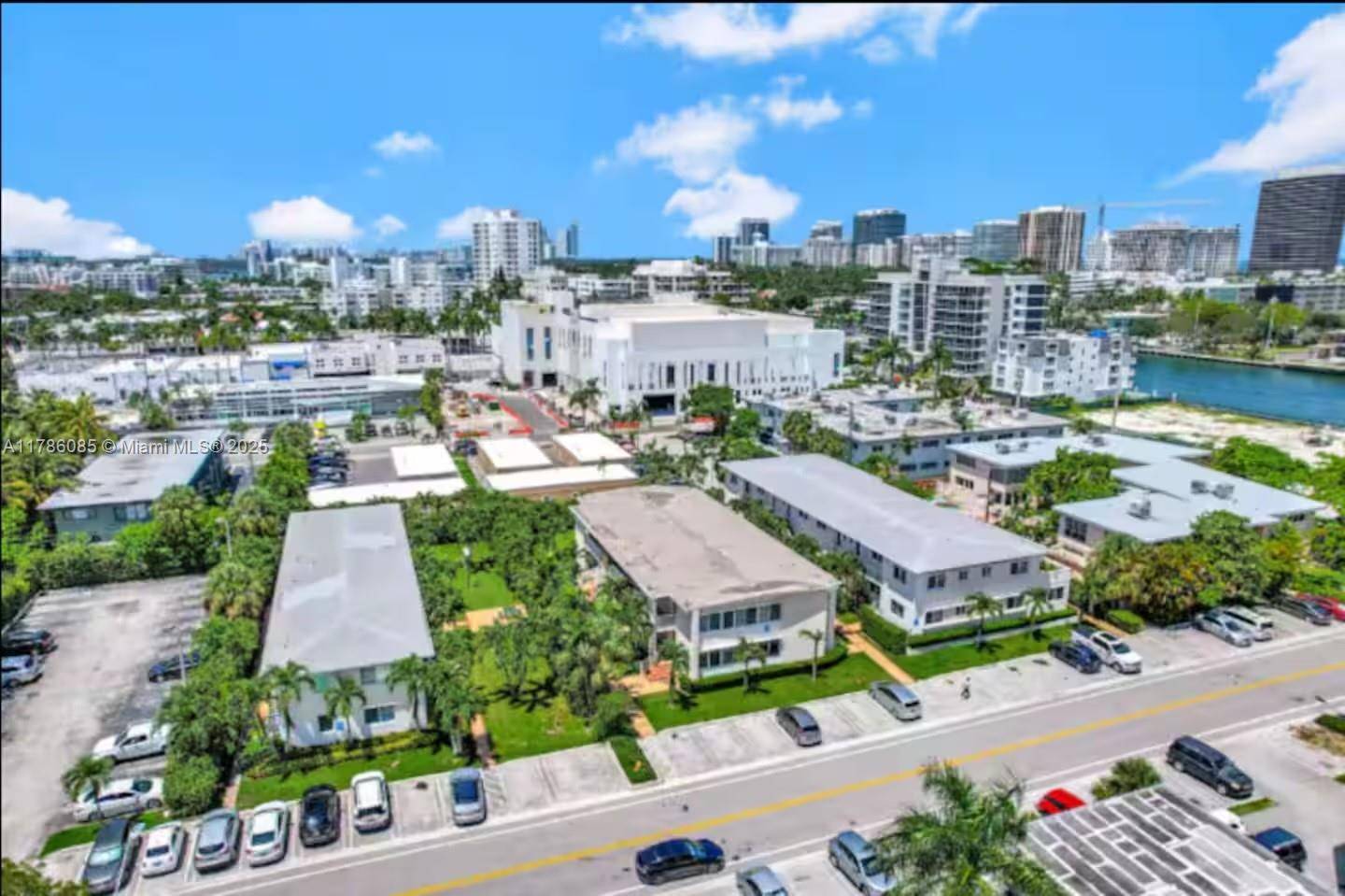 Bay Harbor Islands, FL 33154,1035 94th St #2
