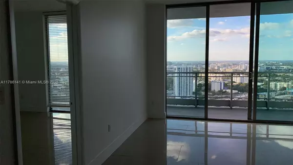Miami, FL 33130,90 SW 3rd St #3907