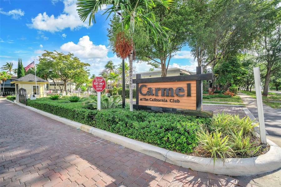 771 NE 199th St #205, Miami, FL 33179