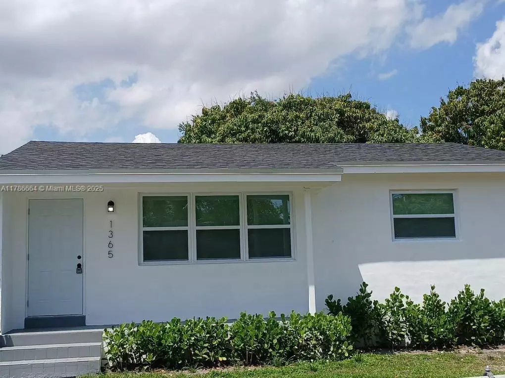 North Miami, FL 33167,1365 NW 130th St