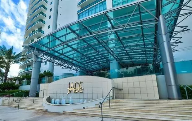 1331 Brickell Bay Dr #2108, Miami, FL 33131