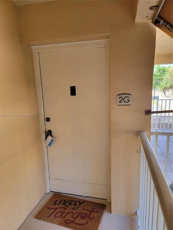 Doral, FL 33166,4440 NW 79th Ave #2G