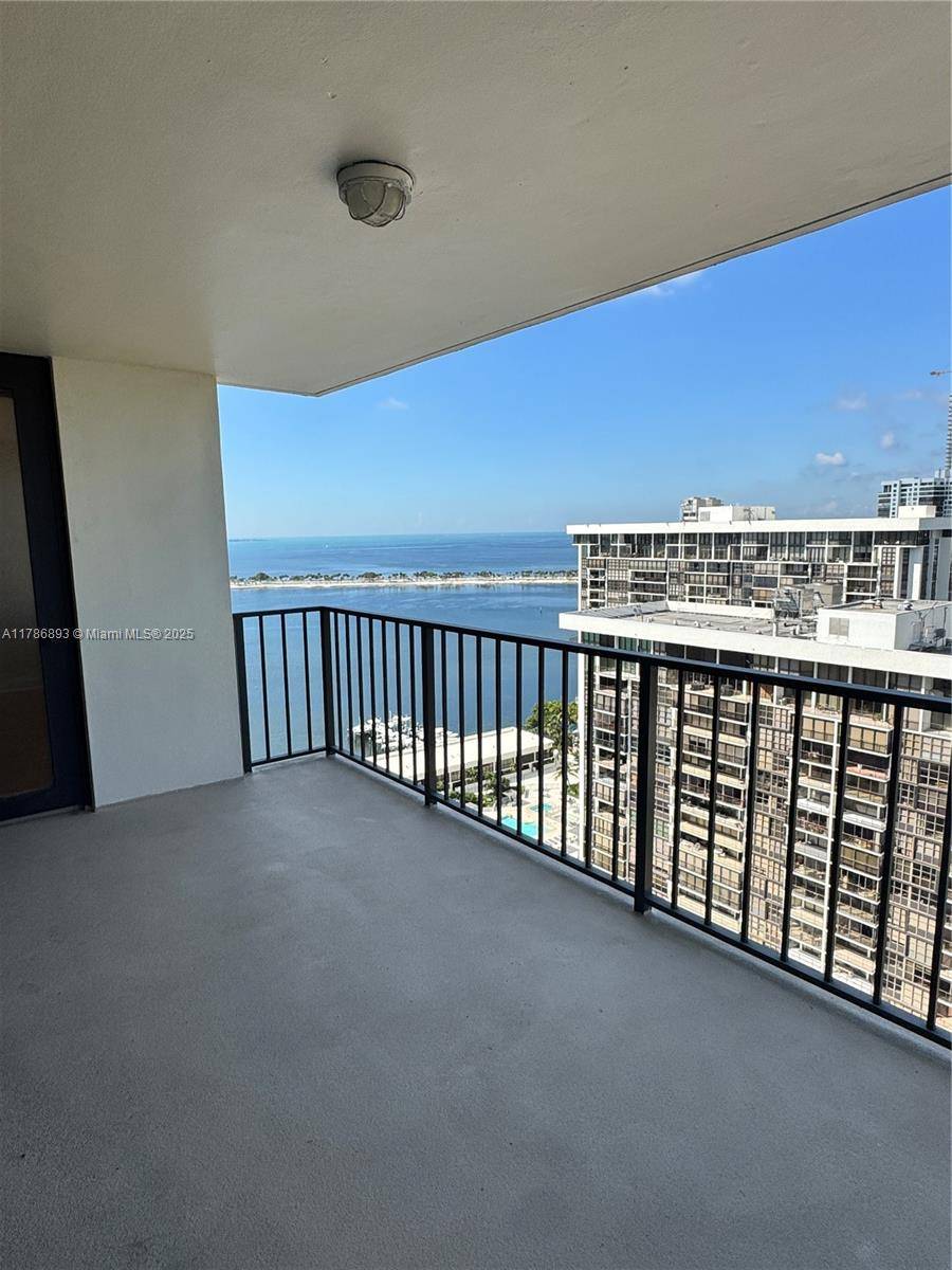 1901 Brickell Ave #B2408, Miami, FL 33129