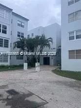 2860 Somerset Dr #317K, Lauderdale Lakes, FL 33311