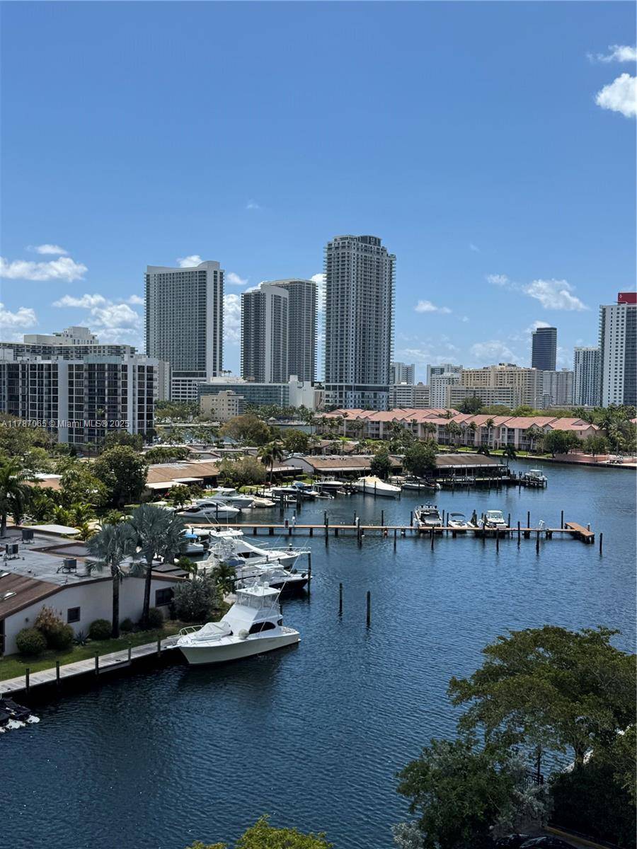2500 Parkview Dr #801, Hallandale Beach, FL 33009