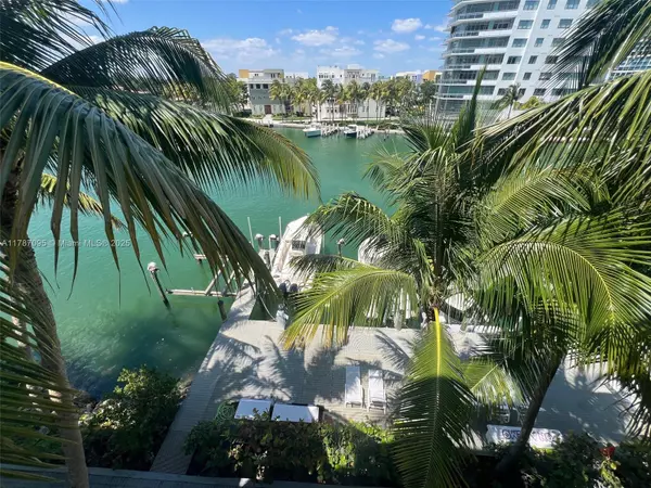 Miami Beach, FL 33140,5970 Indian Creek Dr #408