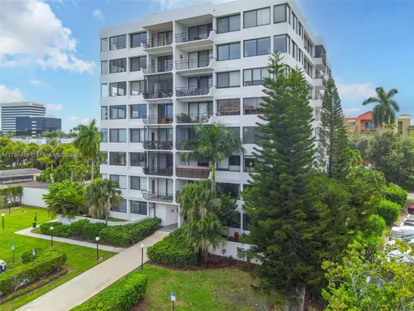 West Palm Beach, FL 33401,1500 Presidential Way #505