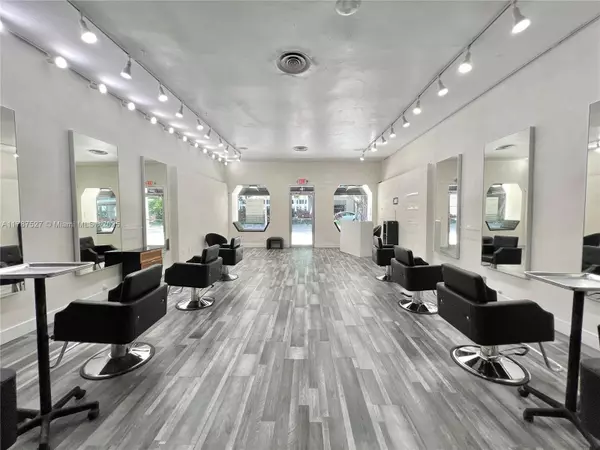 1735 SW 22nd St, Miami, FL 33145