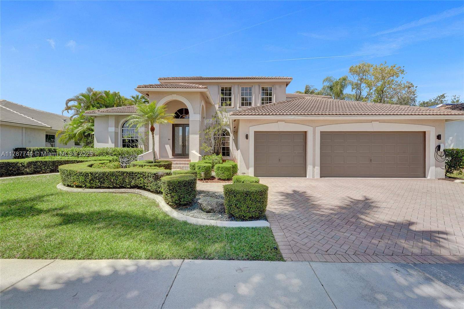 Weston, FL 33327,2523 Eagle Run Dr.