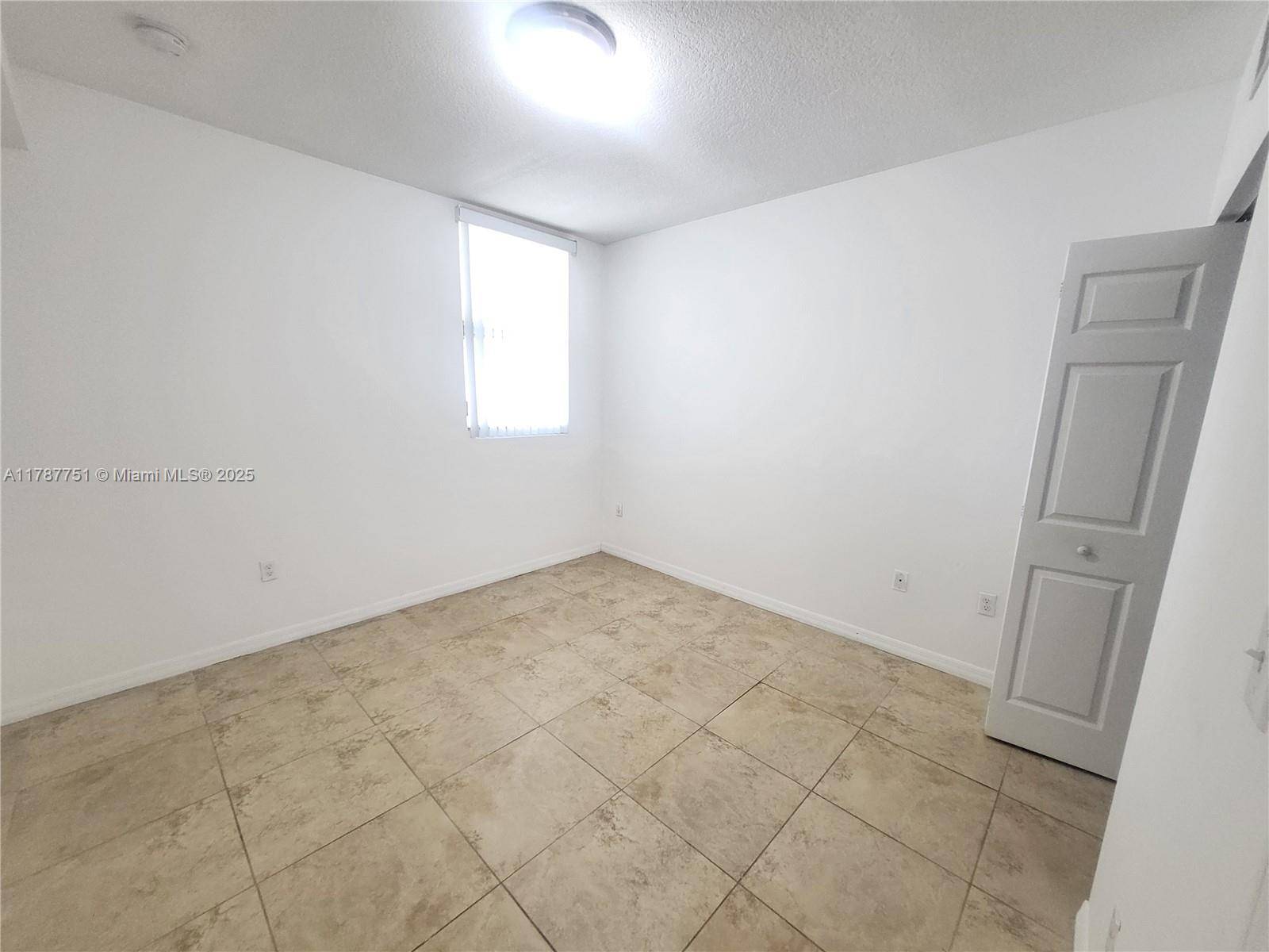 Miami, FL 33130,435 SW 12th Ave #201