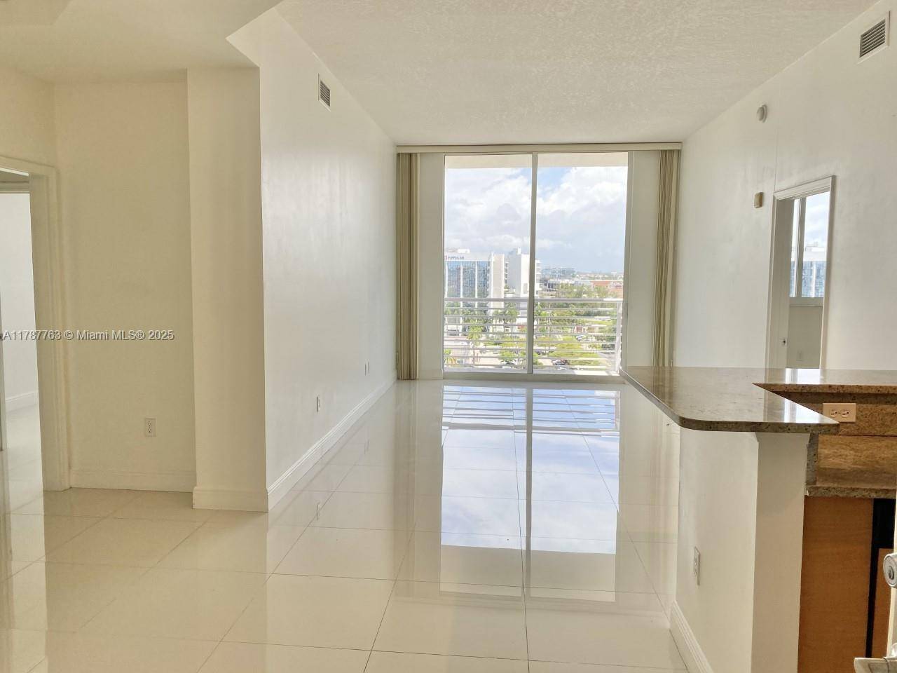 Aventura, FL 33180,18800 NE 29th Ave #PH5