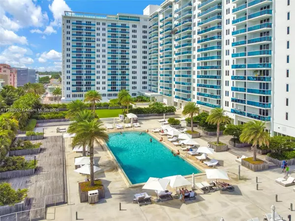 Miami Beach, FL 33139,2301 Collins Ave #425