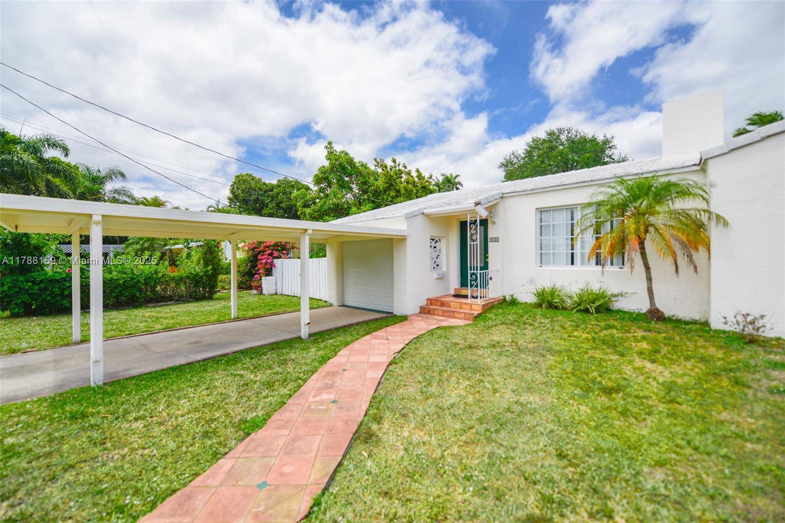 835 NE 115th St #0, Biscayne Park, FL 33161