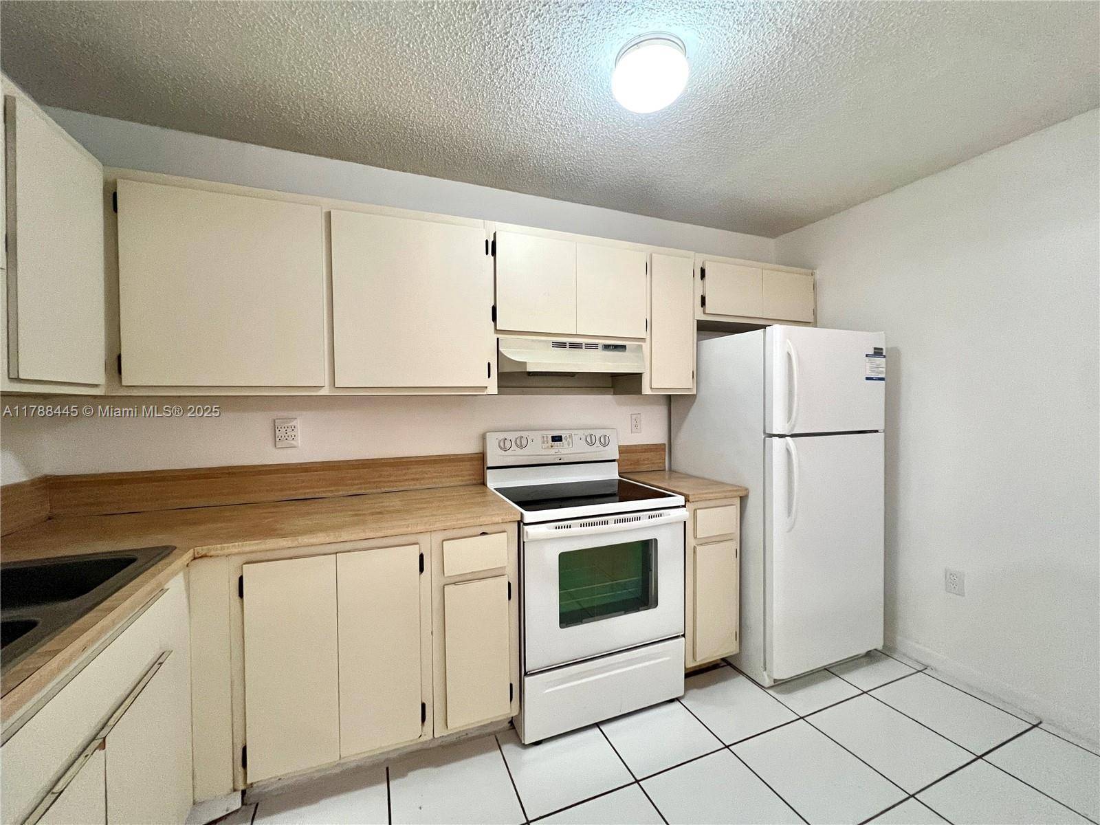 Miami, FL 33183,12955 SW 66th Ln #214-2