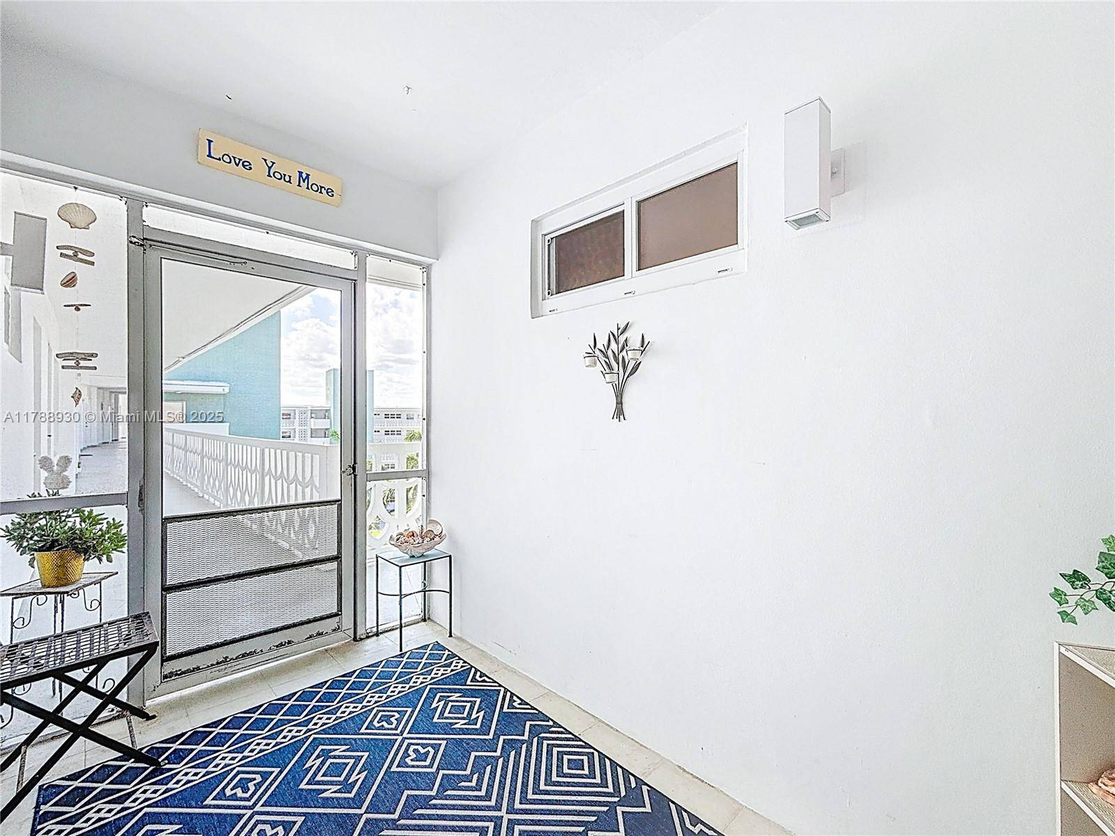 Hallandale Beach, FL 33009,3209 S Ocean Dr #6O