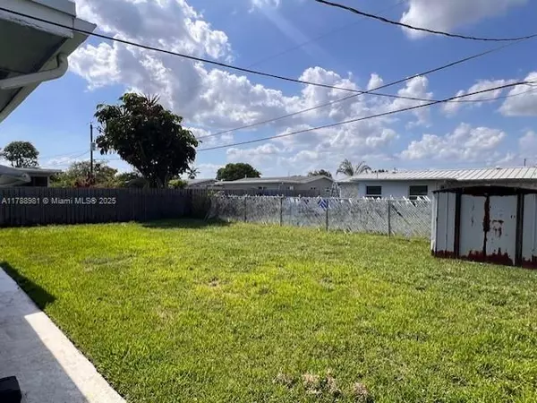 Sunrise, FL 33322,9021 NW 24th Pl