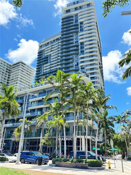 Miami, FL 33137