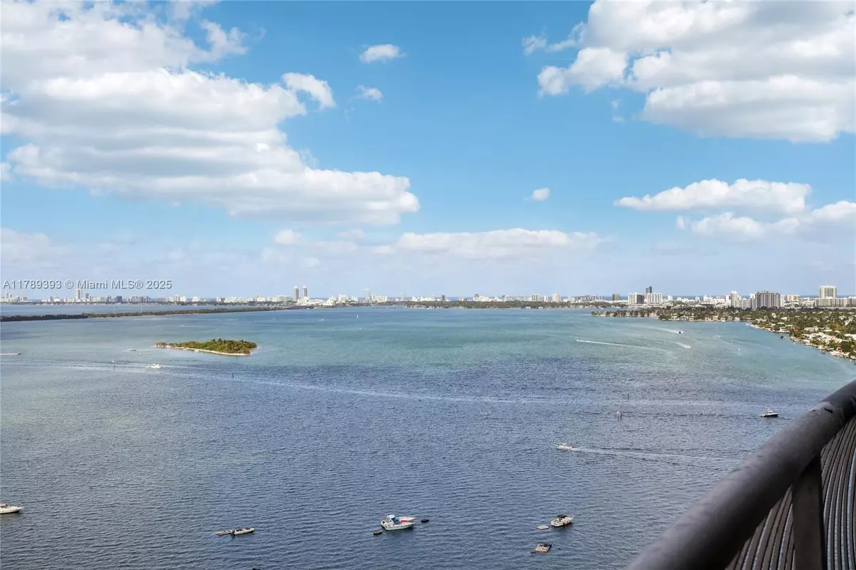 Miami, FL 33137,1750 N Bayshore Dr #2805