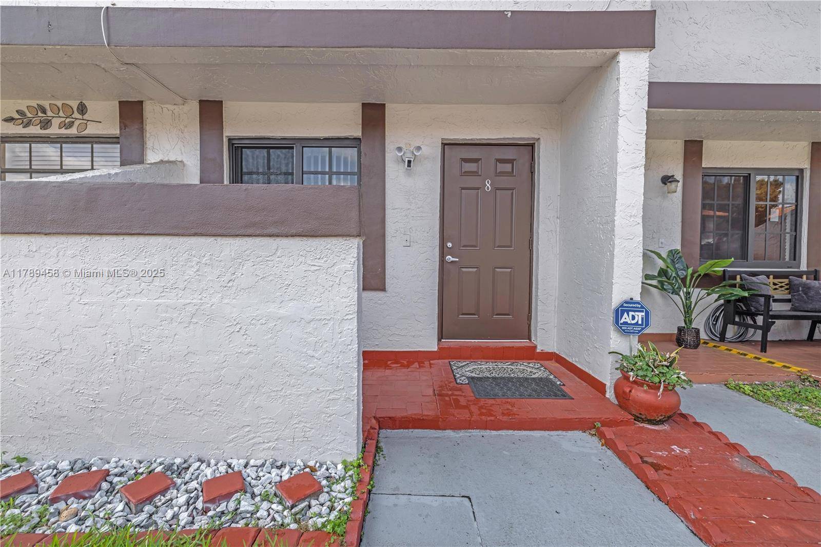 Miami, FL 33183,13250 SW 58th Ter #10-8