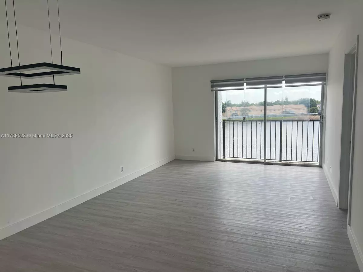 Miramar, FL 33025,8560 N Sherman Cir #408