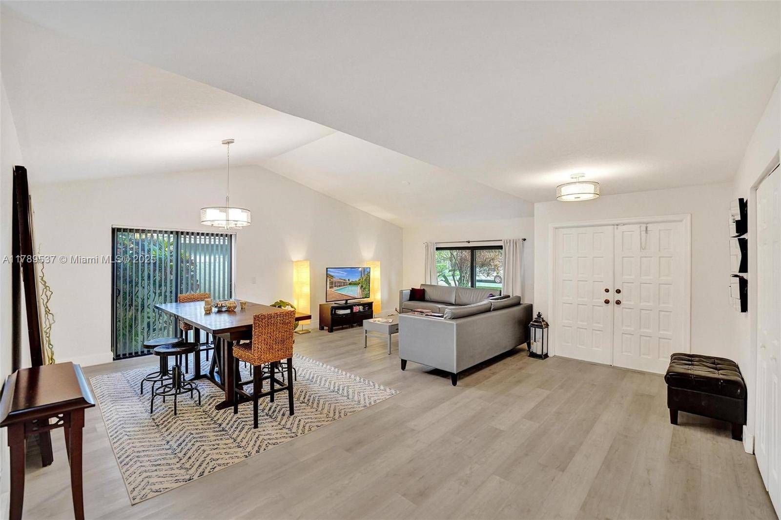 Coral Springs, FL 33071,9780 NW 5th Ct