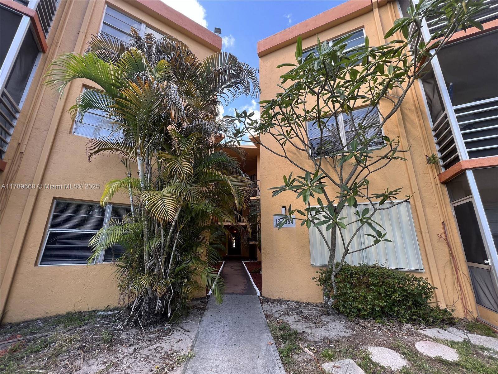 Deerfield Beach, FL 33064,4354 NW 9th Ave #13-1C