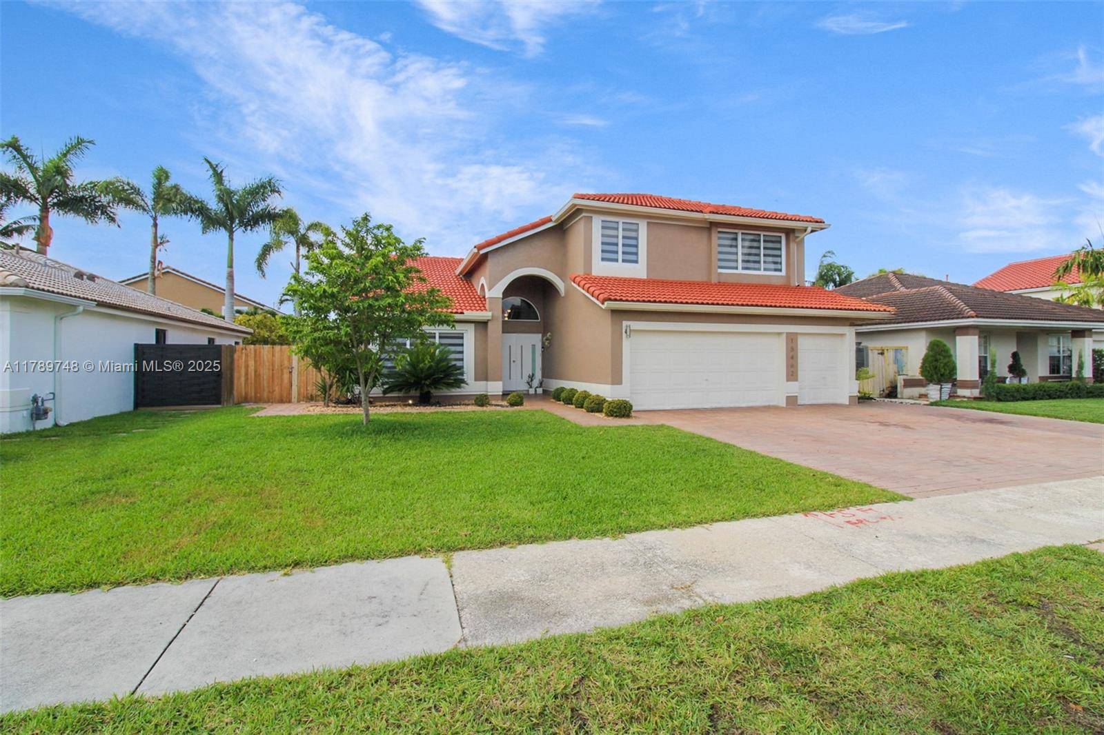 Miami, FL 33196,15462 SW 147th St