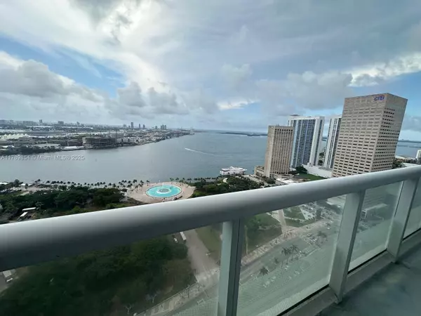 Miami, FL 33132,50 Biscayne Blvd #3308