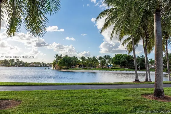Doral, FL 33178,10730 NW 66 #101