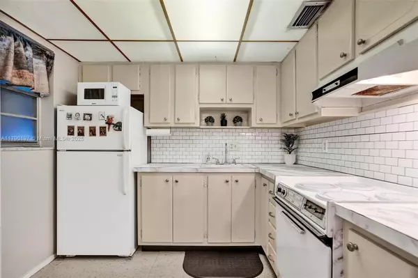 Hallandale Beach, FL 33009,700 Layne Blvd #218