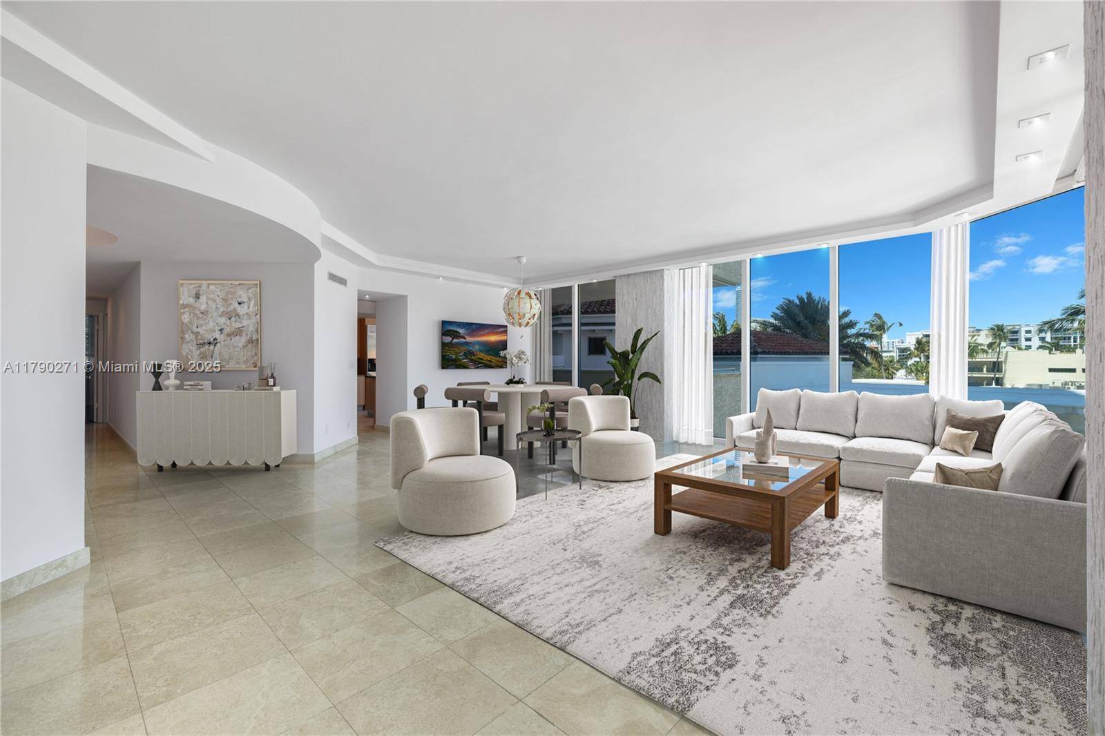 Miami Beach, FL 33139,300 S Pointe Dr #405
