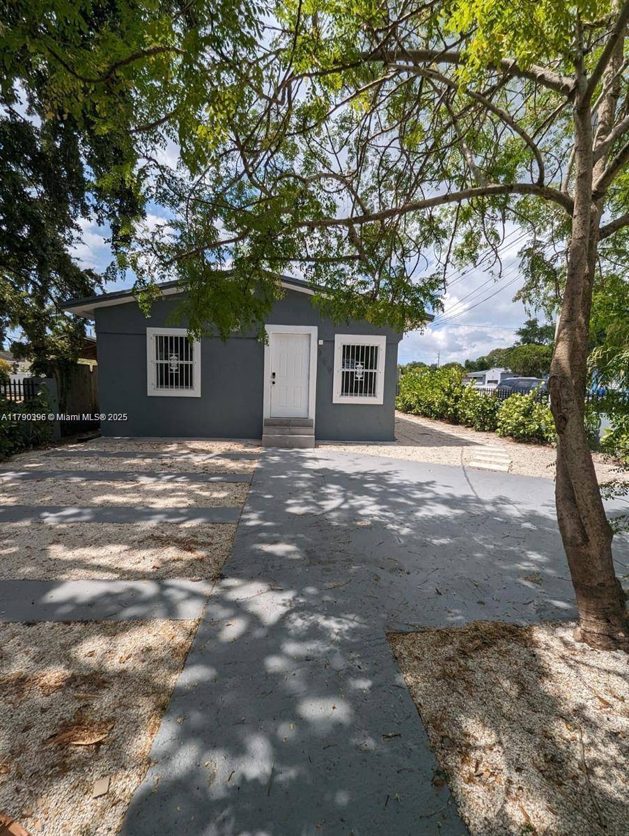 Miami, FL 33127,790 NW 60th St #2