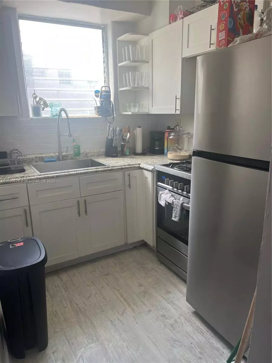 Miami Beach, FL 33139,760 Jefferson Ave #8