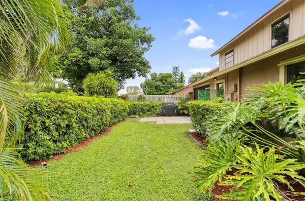 Wellington, FL 33414,11905 Donlin Dr