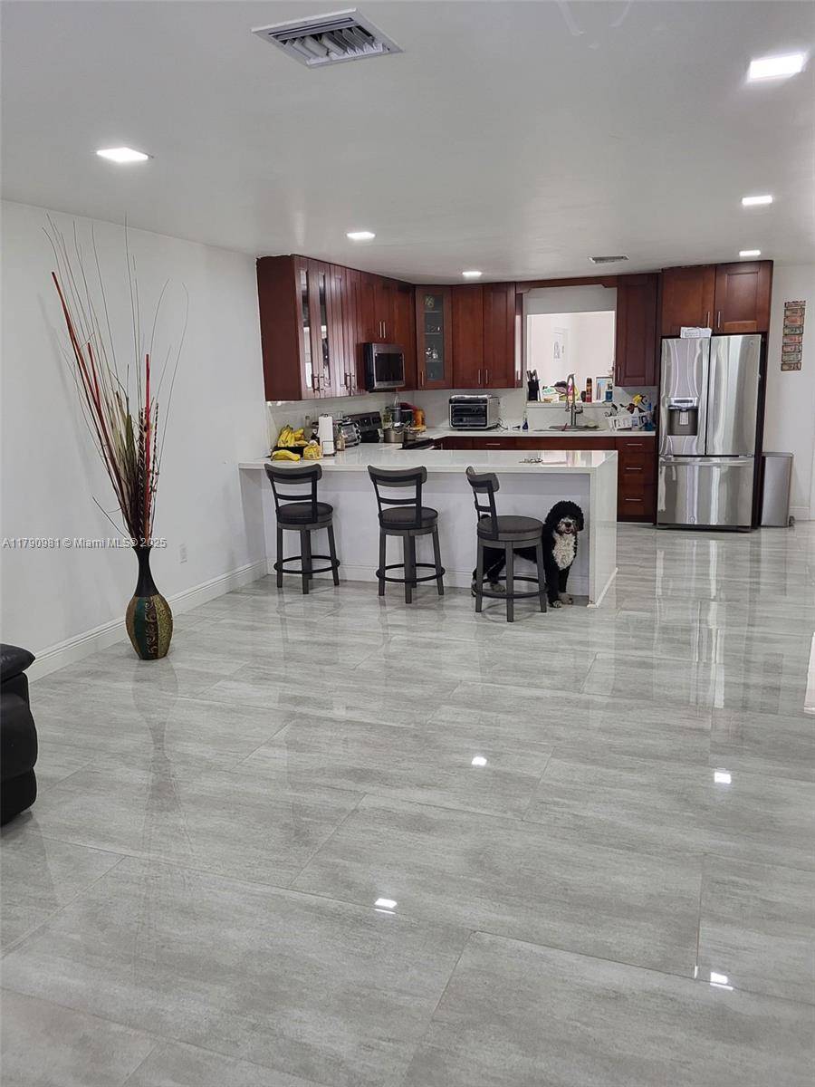 Miami, FL 33181,1650 NE 147th St