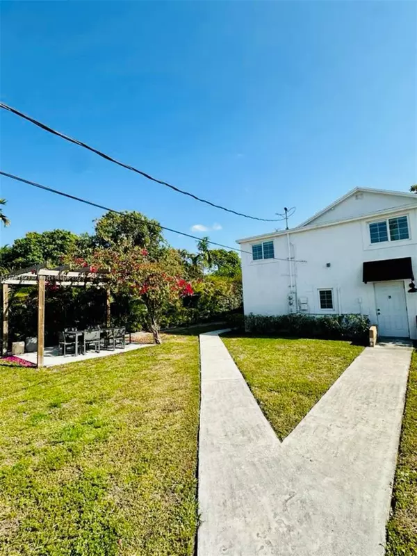 Miami, FL 33127,564 NW 51st St #3