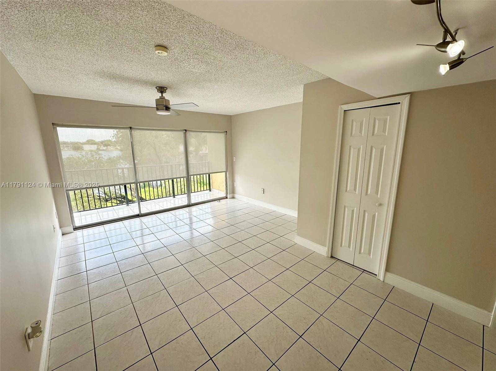 Miami, FL 33172,315 NW 109th Ave #211