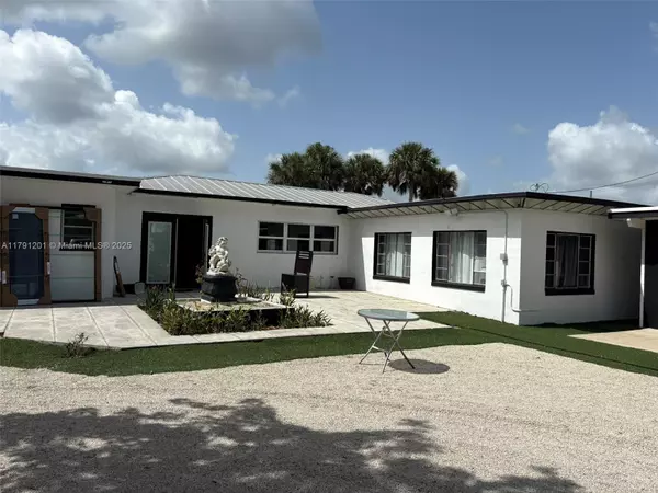 Fort Pierce, FL 34982,6003 S Indian River Dr