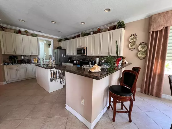 Royal Palm Beach, FL 33411,113 Bella Vista Way