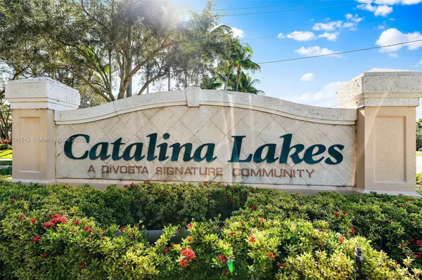 223 Fortuna Dr, Palm Beach Gardens, FL 33410