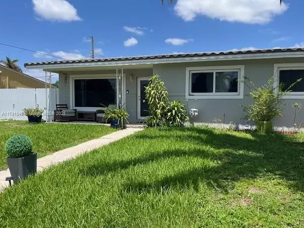 Miami Gardens, FL 33169,18732 NW 10th Ct