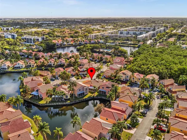 Dania Beach, FL 33004,1072 SE 6th Ave