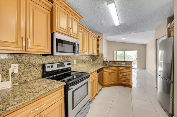 Pembroke Pines, FL 33027,1688 SW 158th Ave
