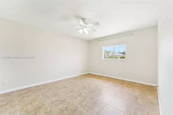 Cape Coral, FL 33991,2716 SW 2nd Ln